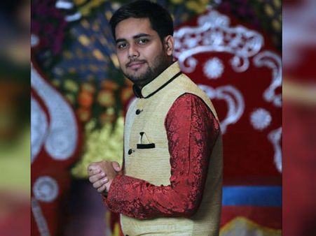 অক্ষয়ের সিনেমা দেখেছেন! কলকাতার 'প্যাডম্যান'-কে চেনেন, জানুন কী অসাধারণ কাজ করছে এই যুবক