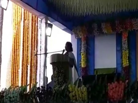 মিড ডে মিলে খারাপ চাল, মালিকদের কড়া হুঁশিয়ারি মুখ্যমন্ত্রীর