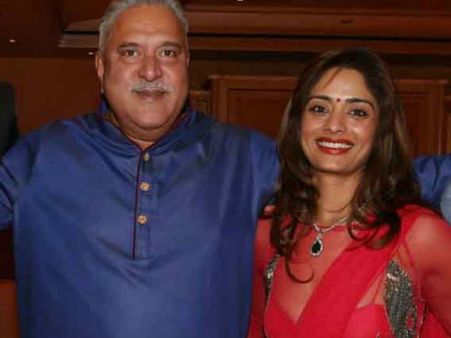 লন্ডনে তৃতীয়বার বিয়ে করছেন বিজয় মালিয়া! পাত্রী সম্পর্কে জানেন কি