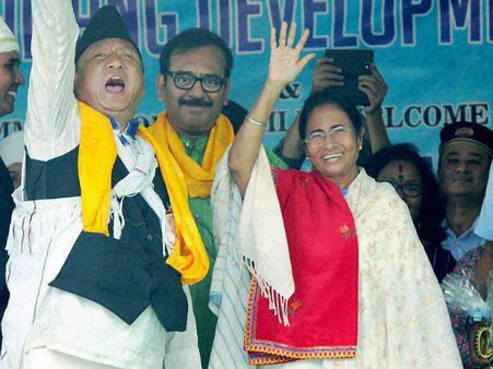 'হাসছে পাহাড়'! উত্তরবঙ্গে উন্নয়নের সাতকাহন পেশ মমতা সরকারের
