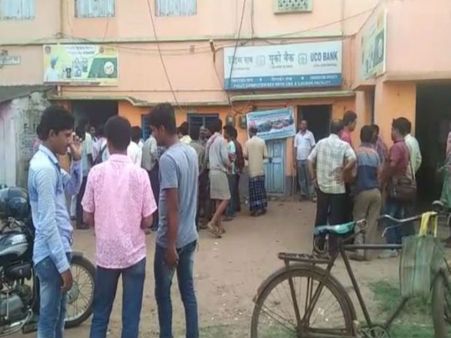 কালনায় ভয়াবহ ব্যাঙ্ক ডাকাতি, সতর্ক করা হল আশপাশের জেলাগুলিকে