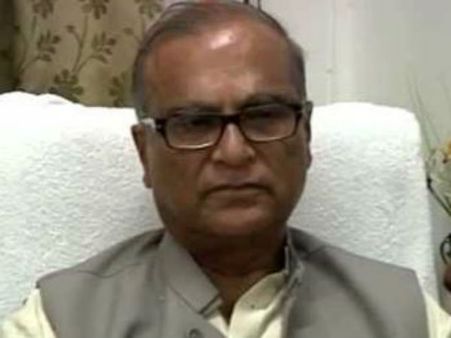 নির্বাচন কমিশনে সাংসদেরও প্রবেশাধিকার নেই! স্বৈরাচার চলছে বলে তোপ প্রদীপের