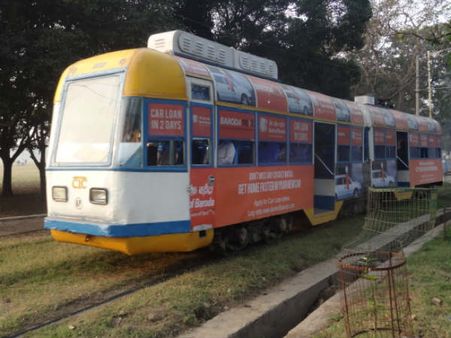 লকডাউন ৪.০: কলকাতা থেকে জেলায় জেলায় বাস পরিষেবা চালু, শহরের রাস্তায় নামবে ট্রামও