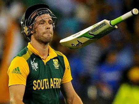 আন্তর্জাতিক ক্রিকেট থেকে আচমকা অবসরের ঘোষণা এবি ডিভিলিয়ার্সের