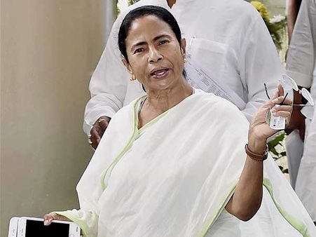 টলিউডের সিনেমা শিল্প বাঁচাতে নতুন প্রয়াস মমতার, রাজ্যে তৈরি হল ফিল্ম অ্যাকাডেমি