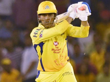 ধোনি মানেই রেকর্ড! আইপিএল ফাইনালে আরও এক রেকর্ড মাহির নামে