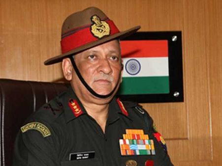 'আজাদি' কখনই আসবে না, বুঝুন কাশ্মীরিরা, আর কী বললেন সেনাপ্রধান