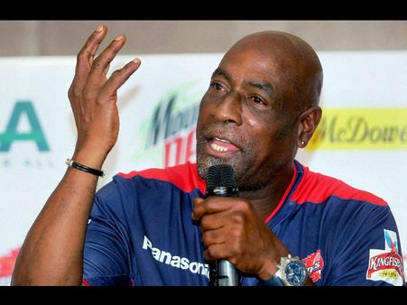 আইপিএলে কার খেলা মনে ধরেছে, কী জানাচ্ছেন কিংবদন্তি ভিভ রিচার্ডস