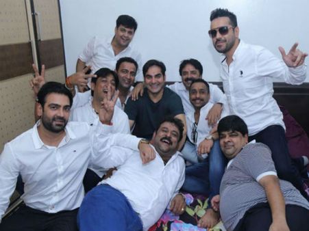 মোট কটি ম্যাচে বেটিং করেছিলেন আরবাজ! জিজ্ঞাসাবাদে সামনে এল তথ্য