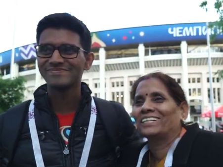 ফিফার আমন্ত্রণে এবার রাশিয়ায় এই ফুটবল পাগল ভারতীয় মা ও ছেলের জুটি