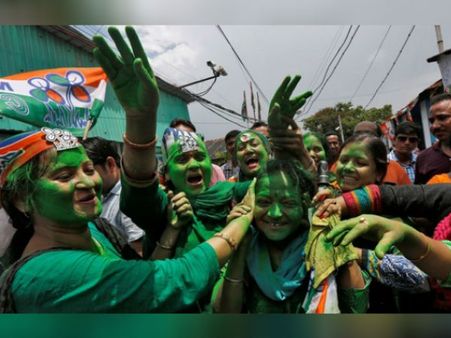 লোকসভার আগেই বড়সড় পরিবর্তন তৃণমূলে! নয়া ‘নেতৃত্বে’র উত্থানে শোভনকে বার্তা