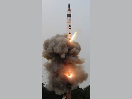 টার্গেটে চিনের রাজধানী! লড়াইয়ে তৈরি ভারতীয় সেনা