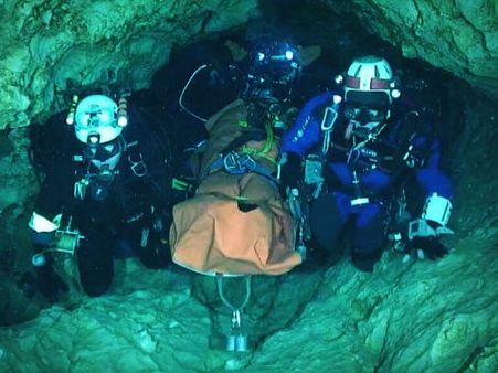 ভারতীয় প্রযু্ক্তিতেই গুহা থেকে উদ্ধার থাইল্যান্ডের ফুটবল দল, জেনে নিন বিস্তারিত