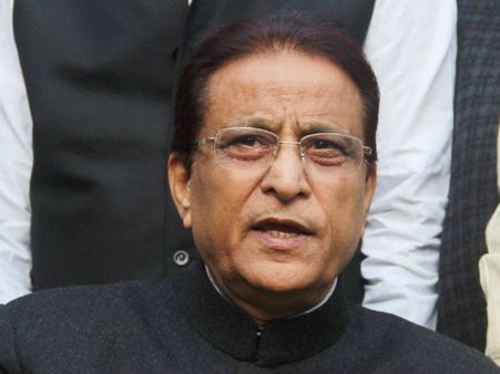 ভালবেসে মহারাজ দান করেছিলেন গরু, ফিরিয়ে দিলেন এই সপা নেতার পরিবার