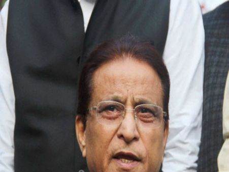 বজরং দলের ফতোয়া, সপা নেতা আজম খানের মুণ্ডচ্ছেদে ৫১ লক্ষ টাকা পুরস্কার ঘোষণা