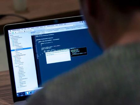 ফেসবুক থেকে কি চুরি গিয়েছে ভারতীয়দের তথ্য, তদন্ত করবে সিবিআই
