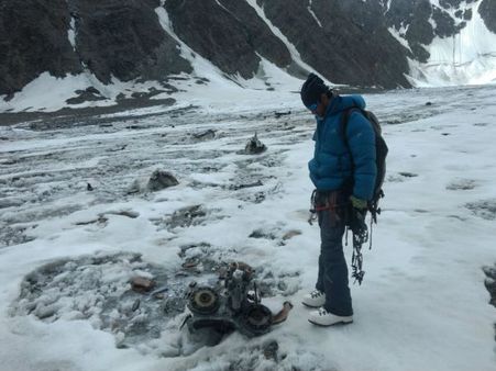 তুষারাবৃত উপত্যকায় স্বচ্ছতা অভিযান, অবিকৃত অবস্থায় মিলল ৫০ বছরের পুরনো মৃতদেহ