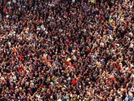 ইংল্যান্ডের থেকে বেশি ইংরাজিভাষী থাকে ভারতে! জনবিস্ফোরণ নিয়ে এই তথ্যগুলি বিস্ময়কর