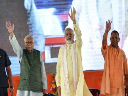 বিজেপির নীতিতে 'পরিবর্তন'! মন্দির ছেড়ে অ-মুসলিম ভোট এক জায়গায় করতে নতুন উদ্যোগ