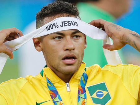 সার্বিয়াকে ২-০ গোলে হারিয়ে শেষ ১৬-য় ব্রাজিল