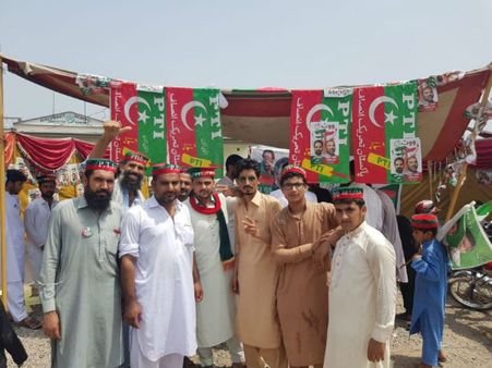 পাকিস্তানে কার সরকার, আজ রাতেই জানা যাবে নাম, ভোট শেষে শুরু গণনা