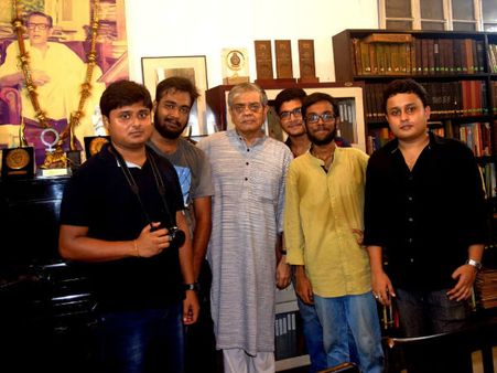 একদল তরুণের উদ্যোগ, ছেলেবেলার সেই সন্দেশ এবার তথ্যচিত্রের পর্দায়