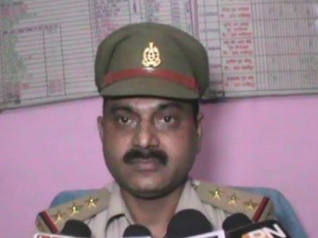 নিজের নামেই অভিয়োগ দায়ের, এই পুলিশের রকম সকম খুবই অদ্ভুত