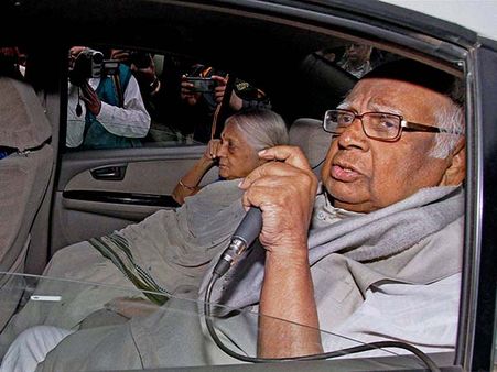 ইচ্ছাপূরণ হল না প্রয়াণেও, সোমনাথের শুরু নির্দল হিসেবে, চলেও গেলেন ‘দলহীন’ হয়ে