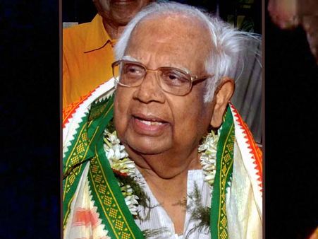 দল ব্রাত্য করলেও, বামপন্থায় ছিল অটুট বিশ্বাস, দায়িত্ববোধে আজীবন অবিচল সোমনাথ