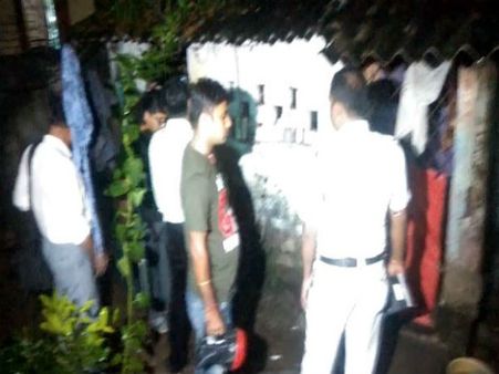 সদ্যোজাত শিশুপুত্রকে খুনের অভিযোগ! দক্ষিণ শহরতলিতে চাঞ্চল্য