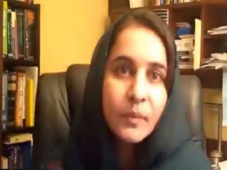 রাখি বন্ধনের আহ্বান 'ভাই' মোদীর কাছে! দেশে অত্যাচার নিয়ে আওয়াজ তুলুন, আবেদন 'বোন' করিমার