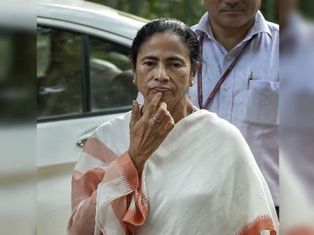 চেন্নাইয়ে বসে নরেন্দ্র মোদীকে ফোন মমতা বন্দ্যোপাধ্যায়ের, কেন জানেন