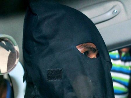 প্রাক্তন রাষ্ট্রপতির বাড়ির কাছেই জেহাদি সভা! এনআইএ-র জালে খাগড়াগড় কাণ্ডের মূল অভিযুক্ত কওসর