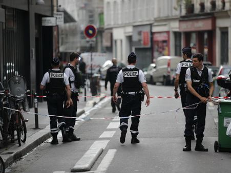 প্যারিসে হামলার দায় স্বীকার আইএসআইএসের, মানতে নারাজ ফরাসি প্রশাসন