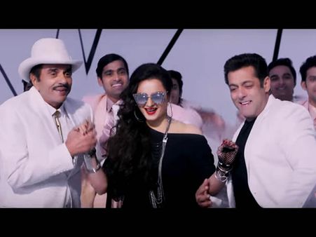 নয়া ভিডিও-তে ঝড় তুললেন রেখা! কাবু ধর্মেন্দ্র থেকে সলমনের প্রজন্ম