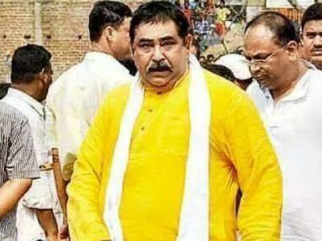 মহরমে আর তলোয়ার-লাঠিখেলা নয়! বেনজির সিদ্ধান্তে অনুব্রতর নিশানায় বিজেপি