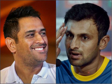 এশিয়া কাপ ২০১৮ - দুবাইয়ের অনুশীলনের ফাঁকে আড্ডায় ধোনি ও শোয়েব মালিক, দেখুন ভিডিও