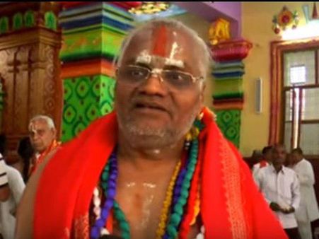 আসারাম, রাম রহিমের পরে এবার ধর্ষণে যাবজ্জীবন সাজা ফলাহারি বাবার