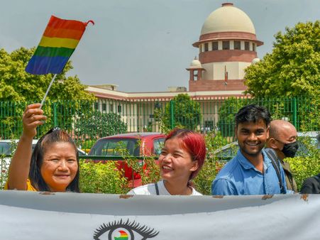 মুম্বই থেকে বেঙ্গালুরু, সমকাম বৈধতা পেতেই দেশ মাতল উদযাপনে, দেখুন ভিডিও