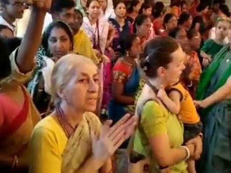 জন্মাষ্টমীতে মাতোয়ারা মায়াপুর! হাজির দেশি-বিদেশি ভক্তরা