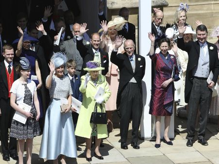 ইংল্যান্ডের রাজ পরিবারের প্রথম সমকামী বিবাহ বাসর ঘিরে উন্মাদনা তুঙ্গে