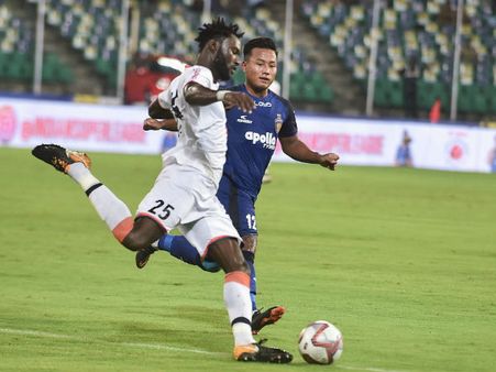 আইএসএল ২০১৮-১৯: ঘরের মাঠে ফের হার চেন্নাইন এফসি-র, লিগ শীর্ষে এফসি গোয়া