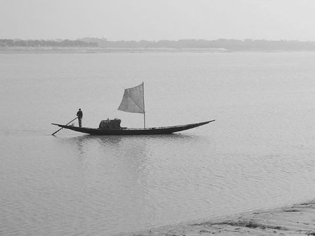 ইছামতীতে এবারও বাজবে না মিলনের সুর, নিরাপত্তার কারণে বিসর্জন হবে নিজ-নিজ জলসীমান্তে