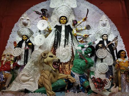 'তুমি আসবে বলে তাই, আমি স্বপ্ন দেখে যাই'-মহাসপ্তমীর ব্যাকগ্রাউন্ড স্কোরে এখন শুধুই মিলনের তিতিক্ষা