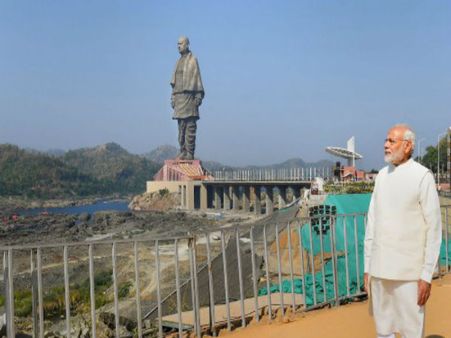 সর্দার প্যাটেল 'কার'! নির্বাচনের মুখে মোদী জবাব দিলেন অনেক প্রশ্নের