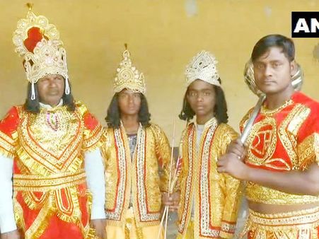 মুসলিমরা রামলীলা করছেন তিন পুরুষ ধরে! যোগী-রাজ্যেই মিলেছে সংহতির দৃষ্টান্ত