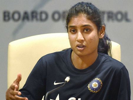 ভাঙল নীরবতা, বিস্ফোরক মিতালির আঙুল 'কিছু ক্ষমতাবান মানুষ'-এর দিকে, কাদের মুখোশ খুললেন