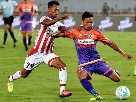 আইএসএল ২০১৮: ঘরের মাঠে 'লাস্টবয়'দের বিরুদ্ধে জিততে মরিয়া স্টিভ কপেলের দল