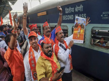 ১৯৯২-এর মতো পরিস্থিতি তৈরির হুমকি! দরকারে সেনা ডাকা দাবি অযোধ্যায়