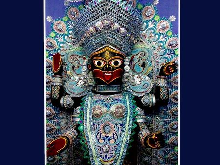 কালী নাম কেন হল, পদযুগলের নিচে কেন শায়িত মহাদেব, জানুন কালী-র ৫ কথা